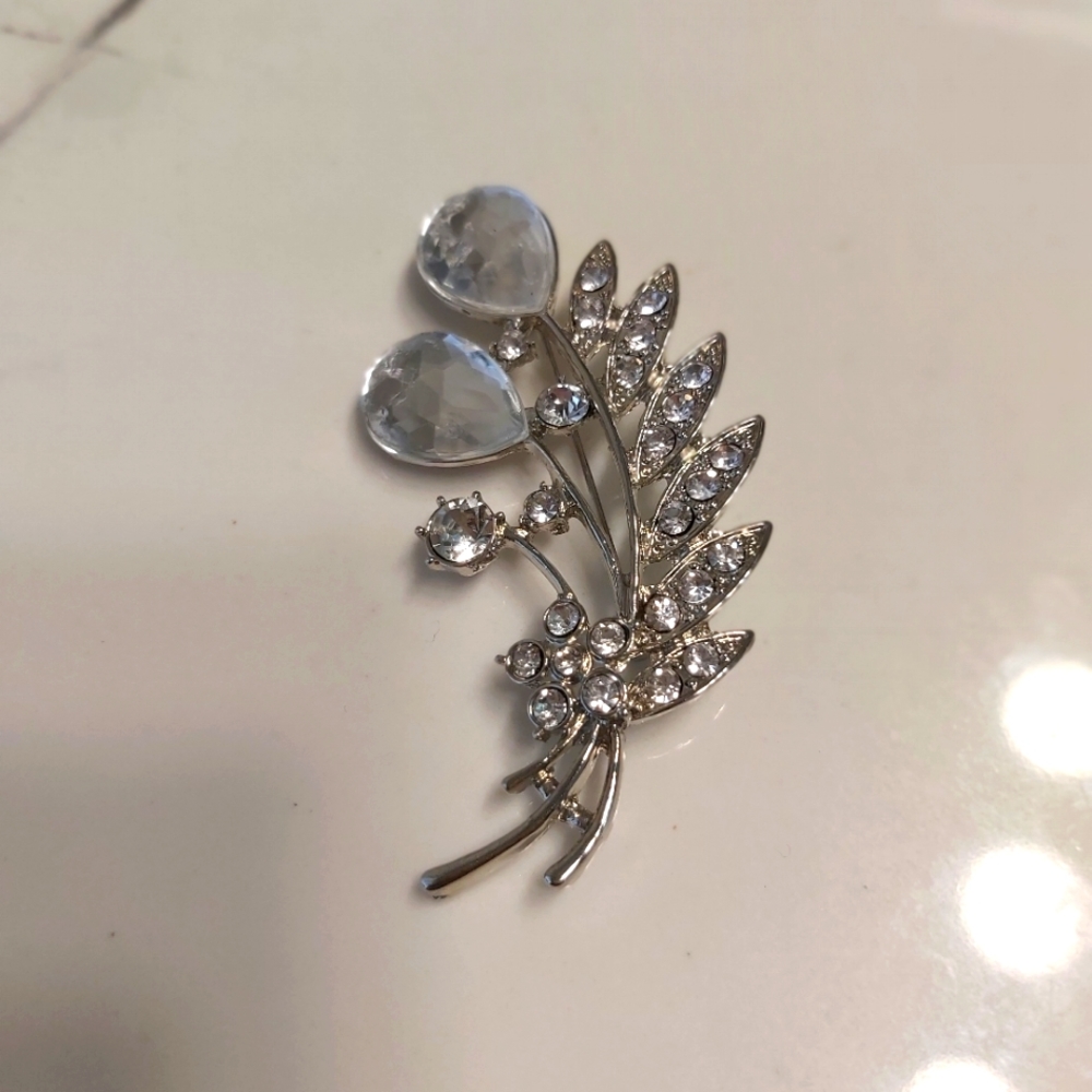 Brooch